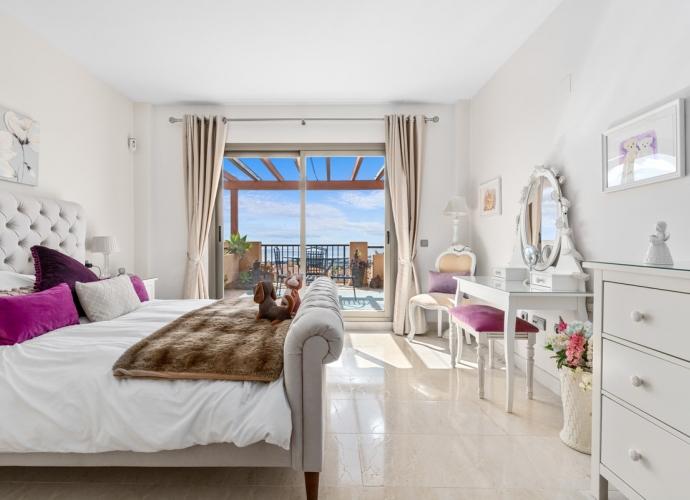 Apartment Penthouse in Benahavís - 8