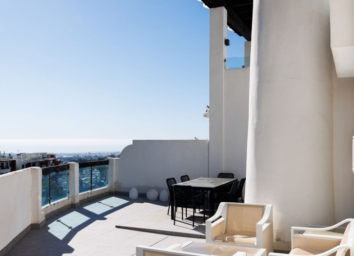 Apartamento Planta Media en Benahavís - 2