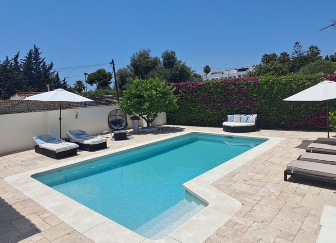 Villa Independiente en Marbella - 8