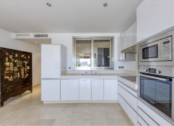 Apartamento Planta Media en Puerto Banús - 4