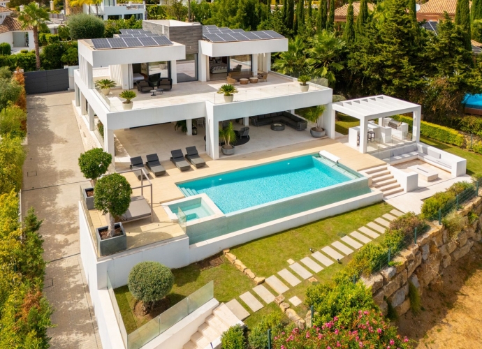 Villa indépendante situé à Nueva Andalucía - 1