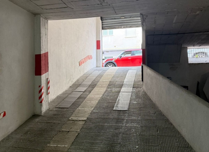 Commercial Garage en San Pedro de Alcántara - 8