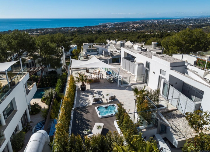 Villa Adosada en Sierra Blanca - 2