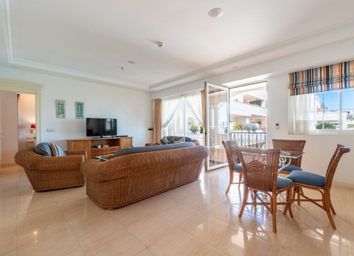 Apartment Middle Floor in Marbella - 4