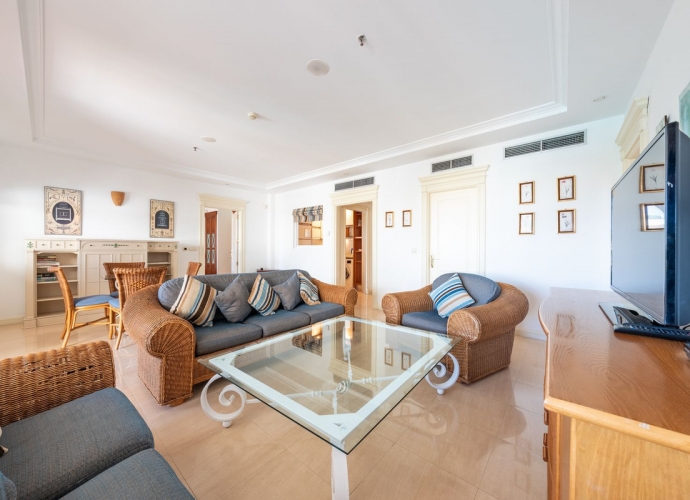 Apartment Middle Floor in Marbella - 7