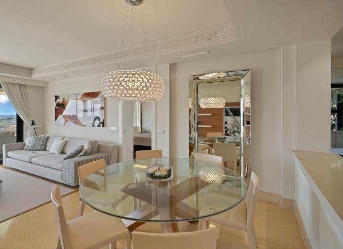Apartamento Planta Media en Nueva Andalucía - 2
