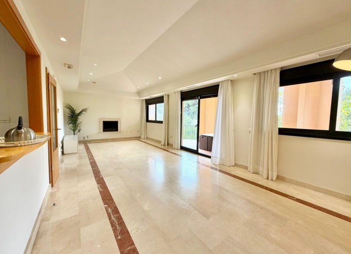 Apartment Penthouse in Puerto Banús - 2