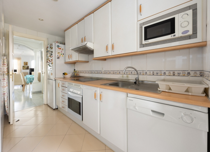 Apartamento Planta Media en Nueva Andalucía - 3
