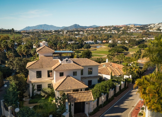 Villa Independiente en Nueva Andalucía - 4