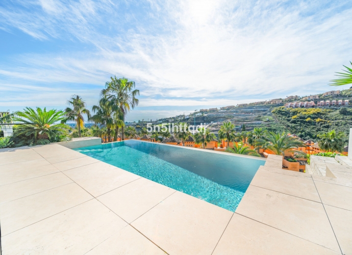 Villa Independiente en Benahavís - 2