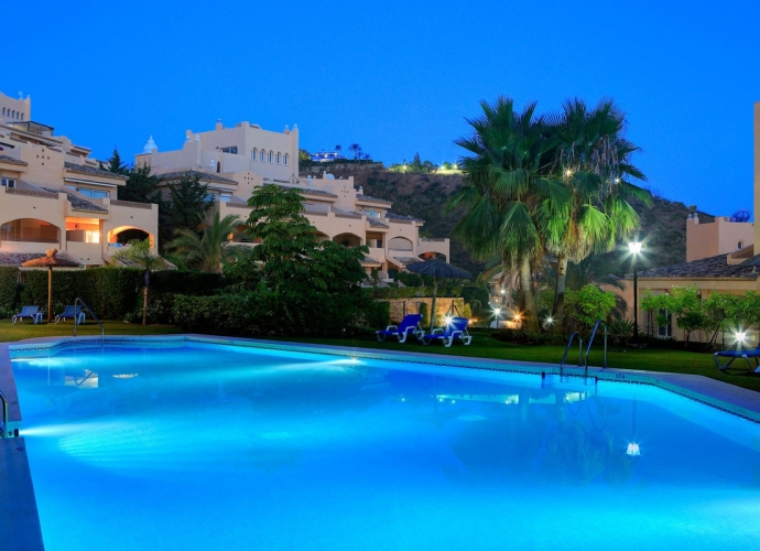 Apartamento Planta Media en Elviria - 1