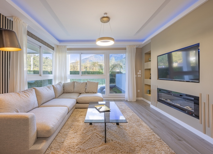 Apartamento Planta Baja en Benahavís - 1