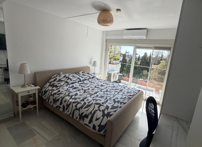 Apartment Middle Floor in Marbella - 10