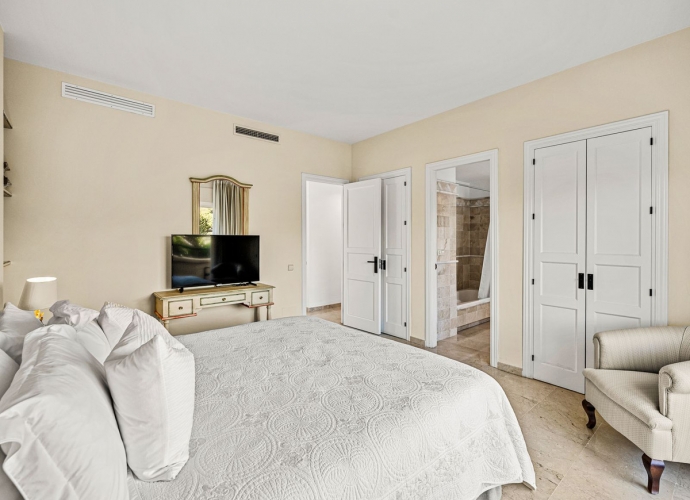 Apartamento Planta Media en Elviria - 8
