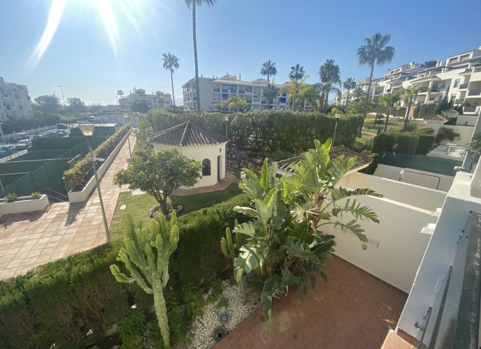 Apartamento Planta Media en Nueva Andalucía - 1