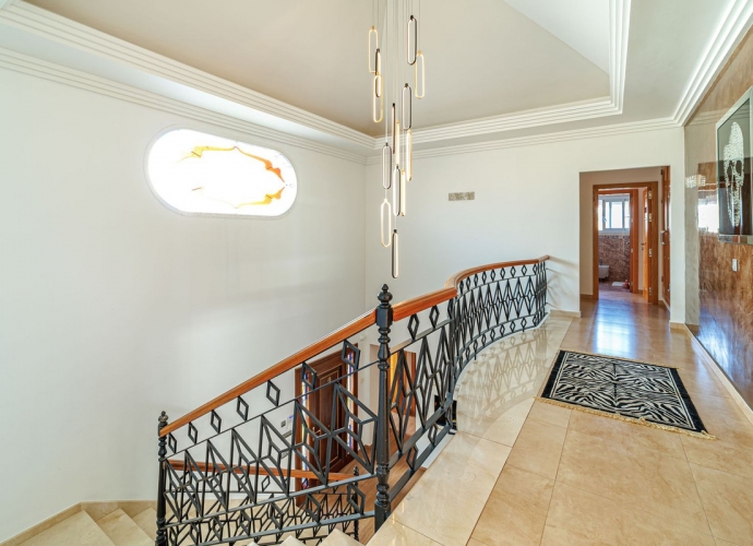 Villa Detached in Marbella - 9