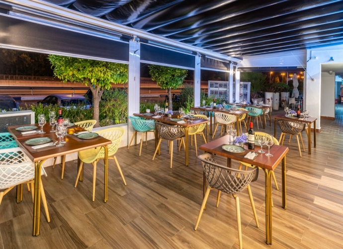 Commercial Restaurant situé à Elviria - 9