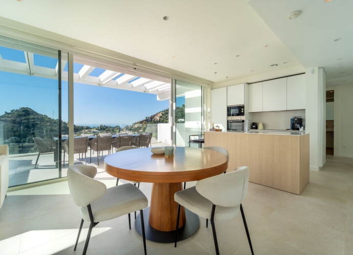 Apartment Penthouse in Marbella - 4