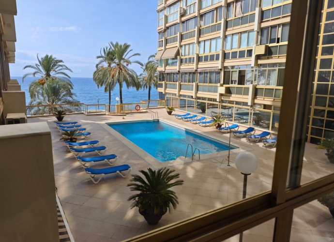 Apartment Middle Floor in Marbella - 1