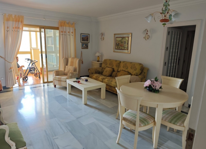 Apartment Middle Floor in Marbella - 5