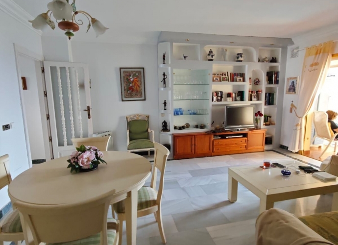 Apartment Middle Floor in Marbella - 10