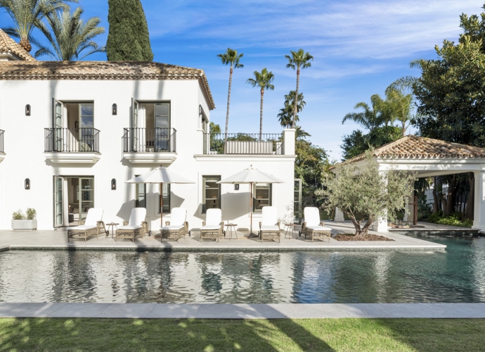 Villa Independiente en Nueva Andalucía - 10