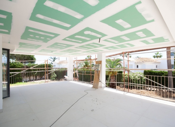 Villa Independiente en Elviria - 4