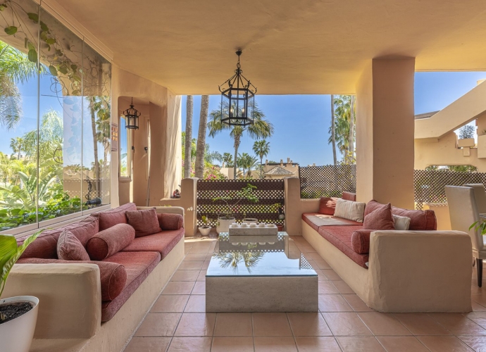 Apartment Middle Floor in Marbella - 4