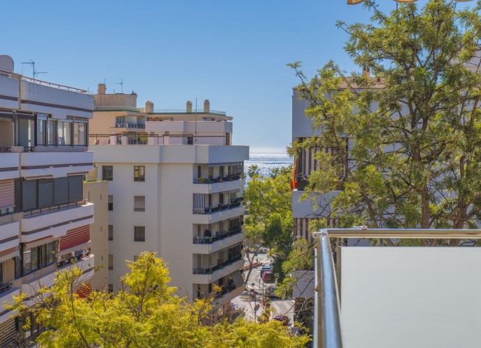 Apartment Middle Floor in Marbella - 1