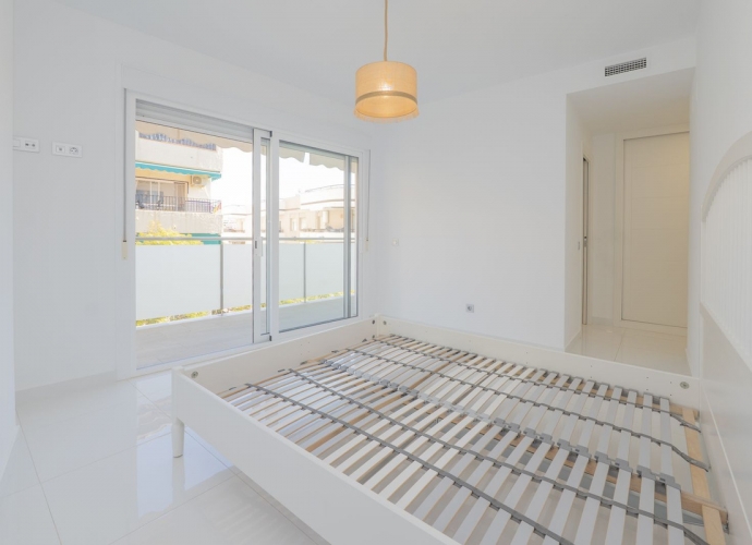 Apartment Middle Floor in Marbella - 9