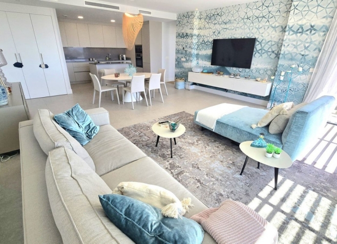 Apartment Middle Floor in Benahavís - 3