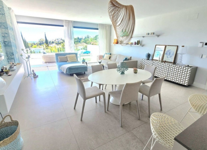 Apartment Middle Floor in Benahavís - 4
