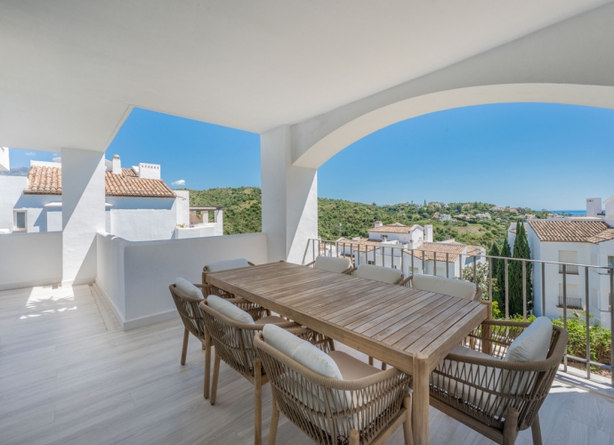 Apartment Middle Floor in Benahavís - 3