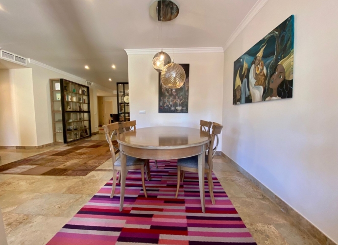 Apartamento Planta Media en The Golden Mile - 8