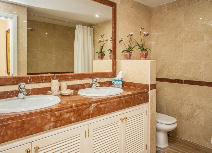 Apartment Ground Floor in Elviria - 7