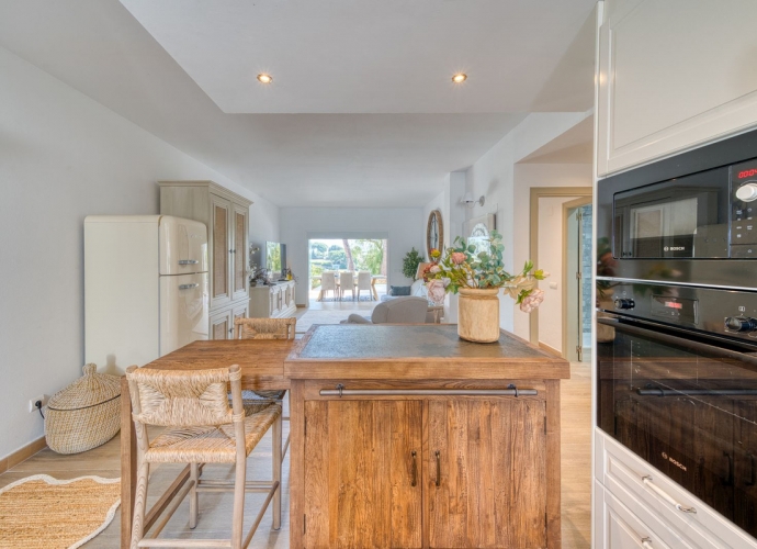 Apartamento Planta Baja en Aloha - 9