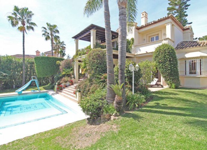 Villa Independiente en Bahía de Marbella - 1