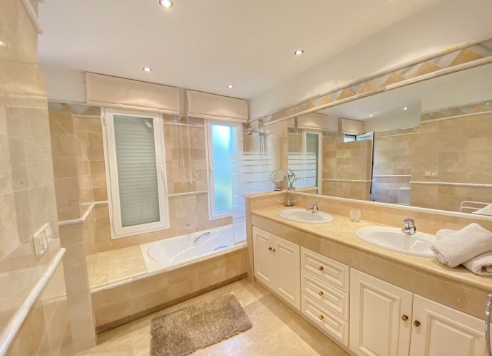 Apartamento Planta Baja en Elviria - 9