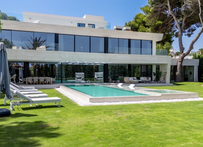 Villa Independiente en Los Monteros - 6