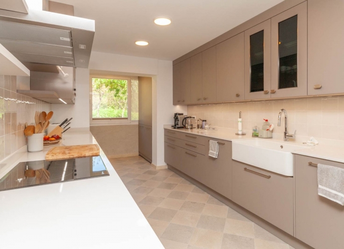 Apartment Middle Floor in Elviria - 10