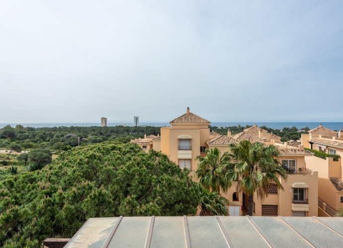 Apartment Penthouse Duplex in Elviria - 1