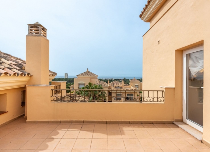 Apartment Penthouse Duplex in Elviria - 2