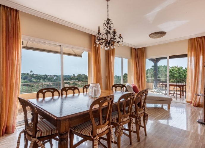 Apartment Penthouse Duplex in Elviria - 8