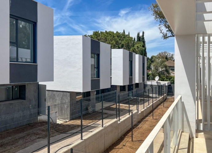 Townhouse Semi Detached in Elviria - 9