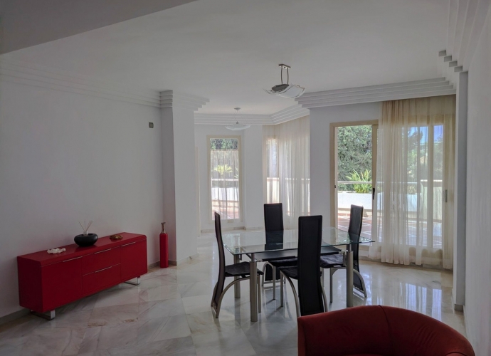 Apartamento Planta Media en Aloha - 3