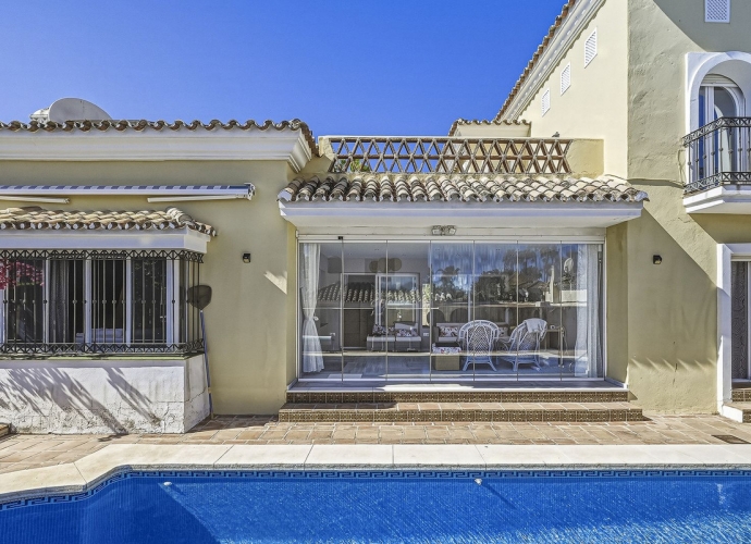 Villa Independiente en Bahía de Marbella - 6