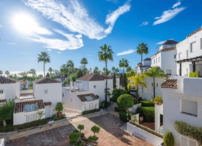 Apartamento Planta Media en Bahía de Marbella - 3