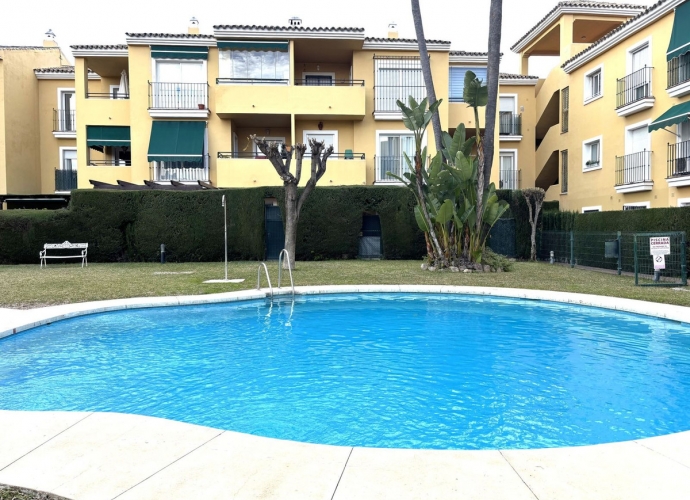 Apartment Penthouse in Guadalmina Baja - 2