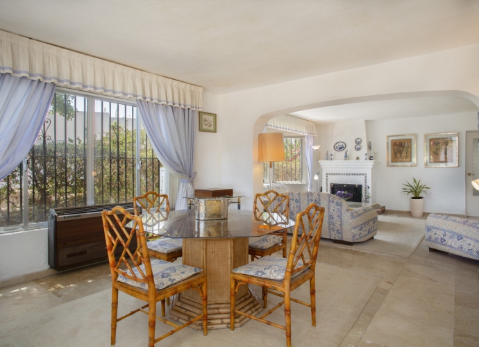Villa Detached in Guadalmina Baja - 4