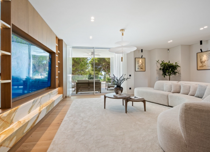 Apartment Penthouse in Los Monteros - 3